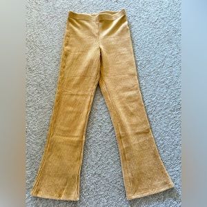 Billabong women’s corduroy pants